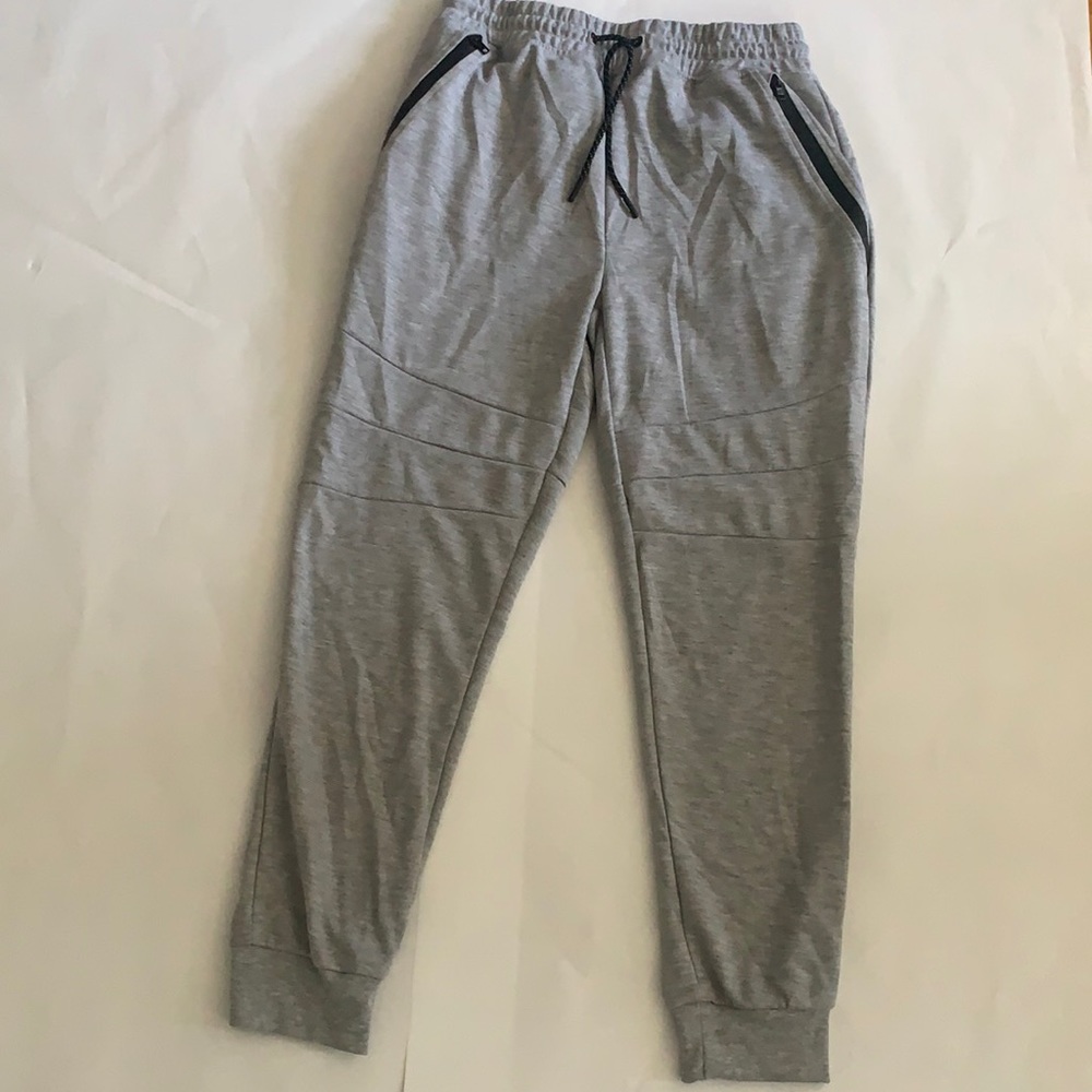SWEATPANTS